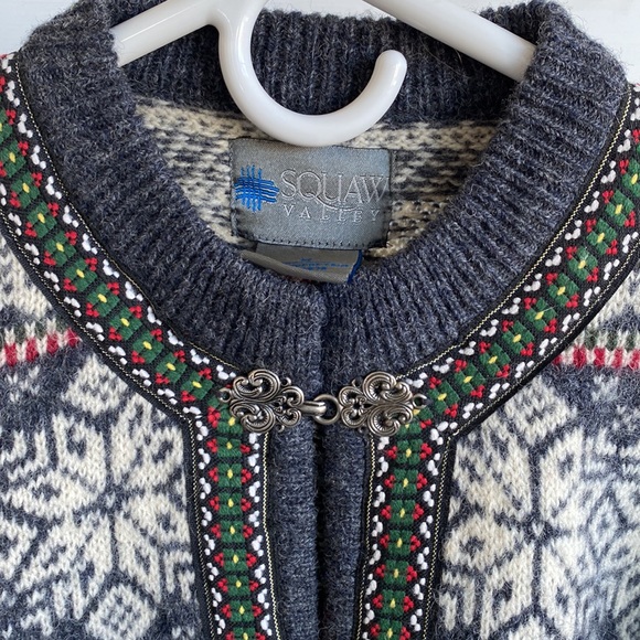 Vintage Nordic wool cardigan. Unisex - Picture 2 of 6